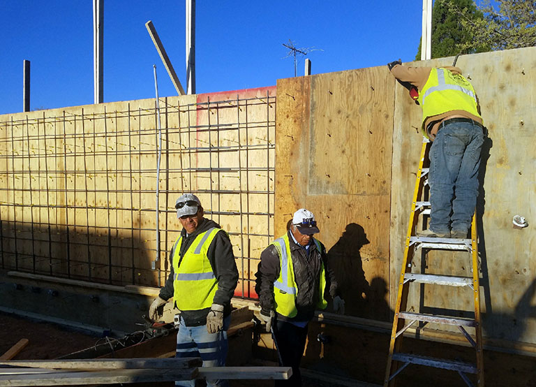 Geomy Pohl crew working at jobsite